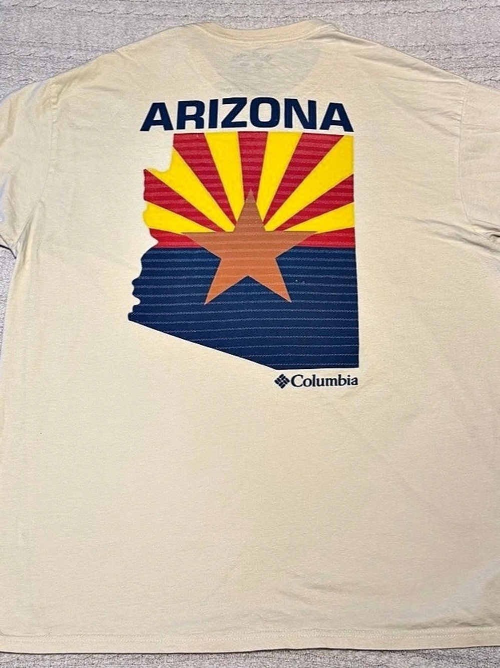Columbia Arizona graphic tee Men's Graphic Tee XXL Cream Blue